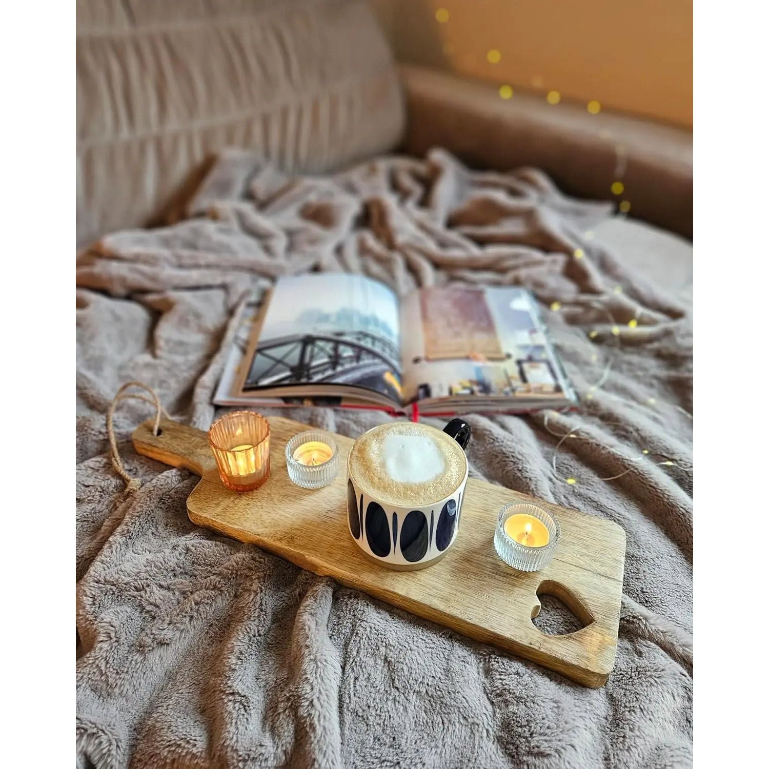 Schneidebrett Holz Mangoholz HERZ Küchenbrett Brotschneidebrett Holzbrett 50 cm