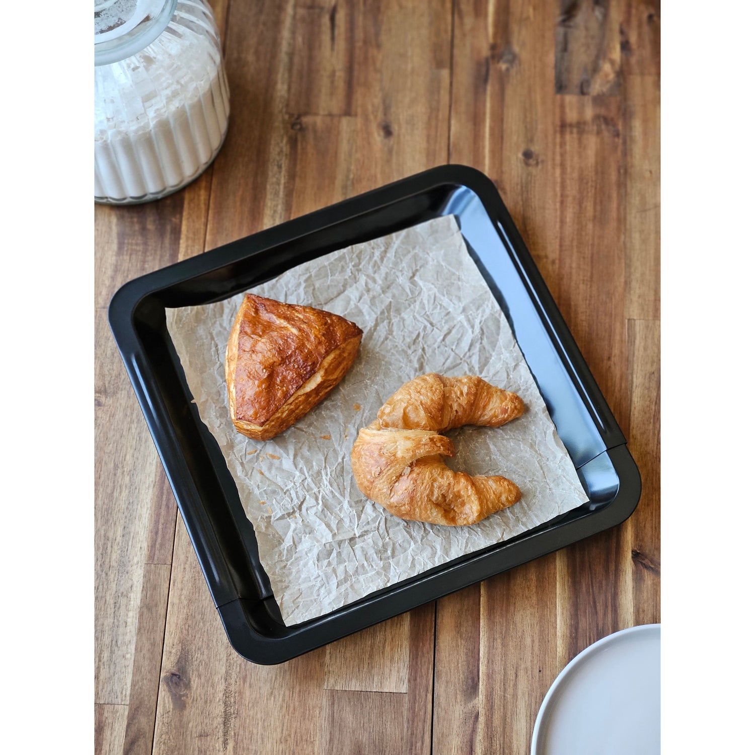 Extendable baking tray, non-stick coated, carbon steel, metal, 33 x 33 - 52 cm, black