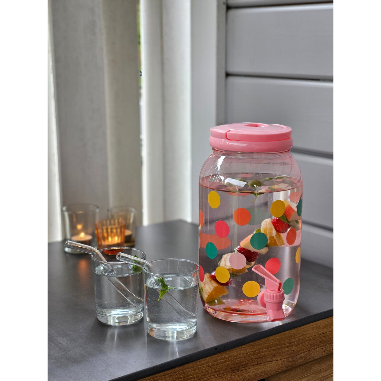 Juice dispenser drinks dispenser with tap 3.75 liters plastic water dispenser