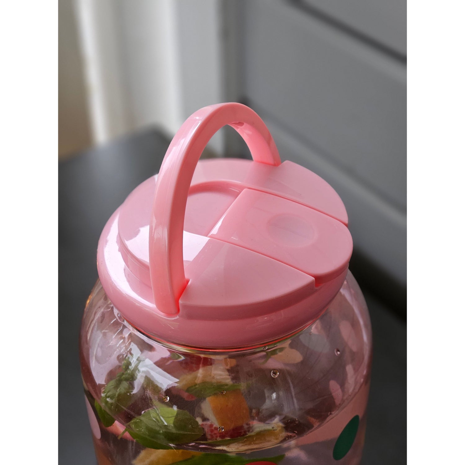 Juice dispenser drinks dispenser with tap 3.75 liters plastic water dispenser