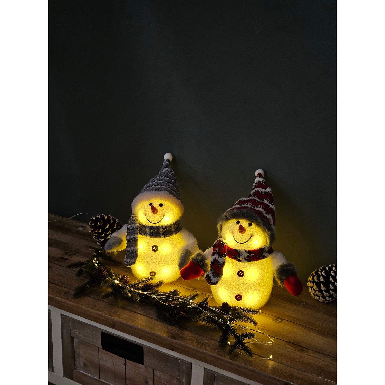 2x snowman with LED colorful scarf & hat height 20 cm lighting warm white