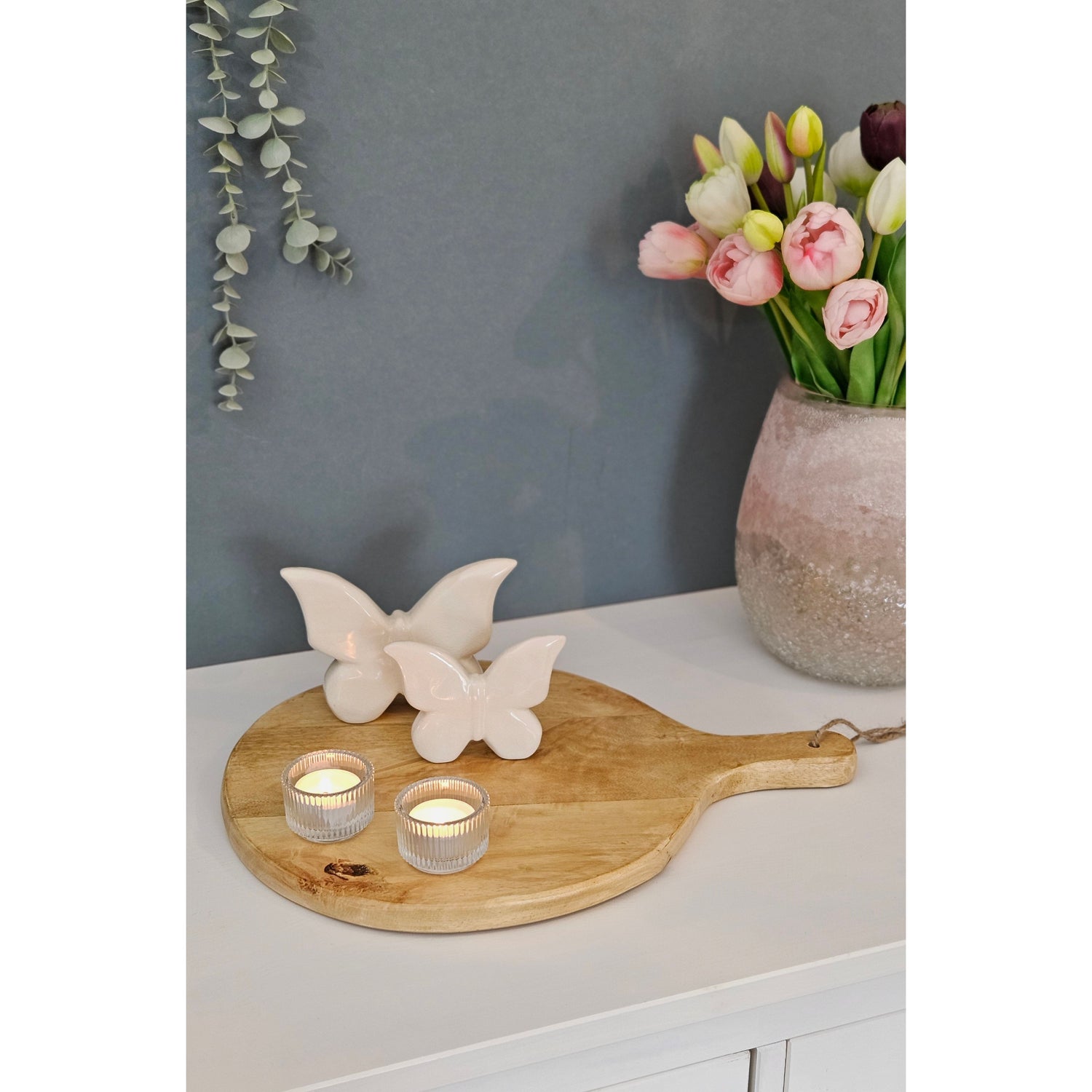 Serving tray round with handle mango wood 30 cm decorative tray cutting board