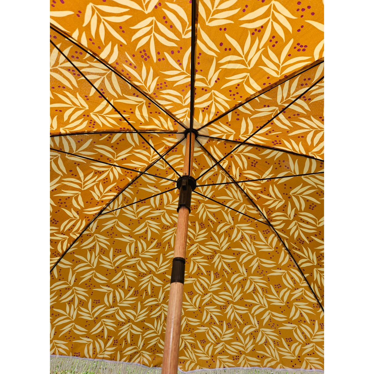 Parasol beach umbrella UV protection with bag fringes yellow Ø 170 cm
