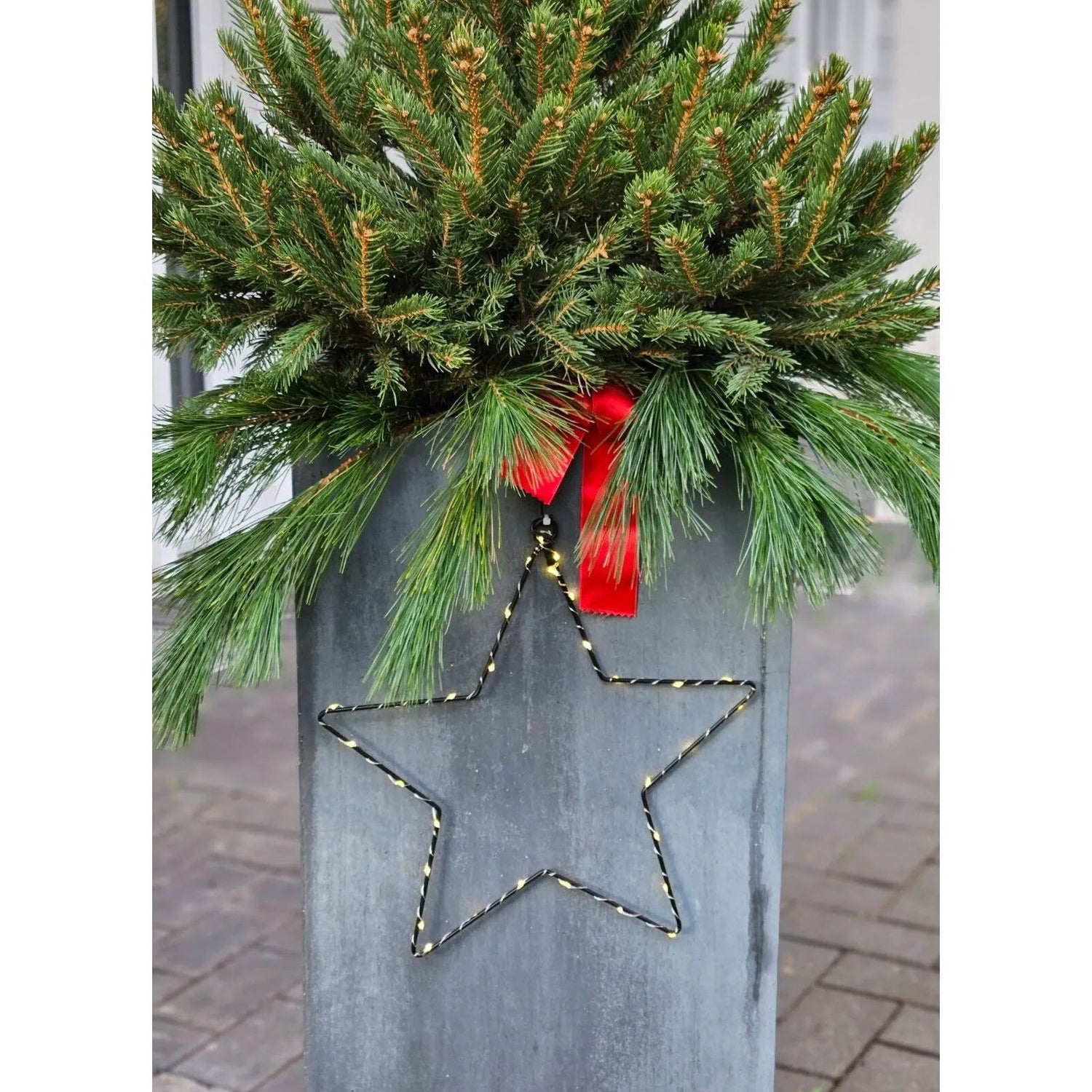 Star LED warm white Christmas star metal black metal star battery timer Ø 30 cm