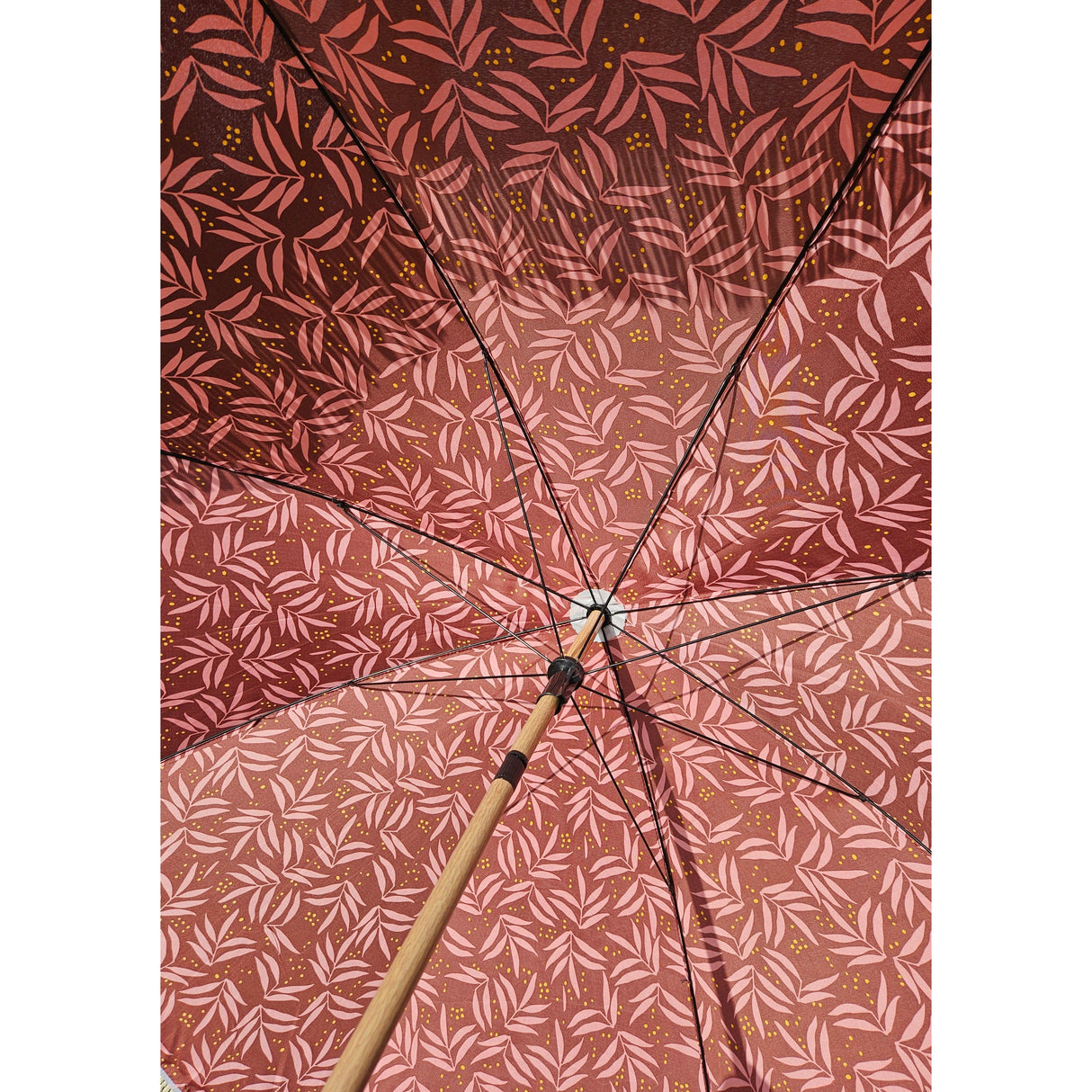 Parasol beach umbrella UV protection with bag fringes red Ø 170 cm