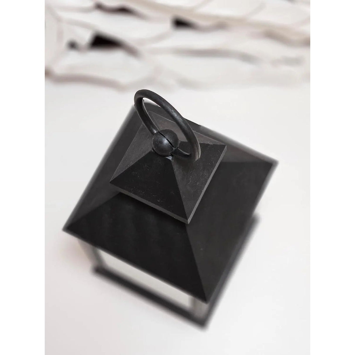 Lantern LED with timer battery-operated flickering light lantern black decoration