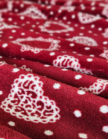 Kuscheldecke Decke Tagesdecke Herz 150x200 cm Creme Grau Beige Rot Wohndecke - Rot - Wohndecke