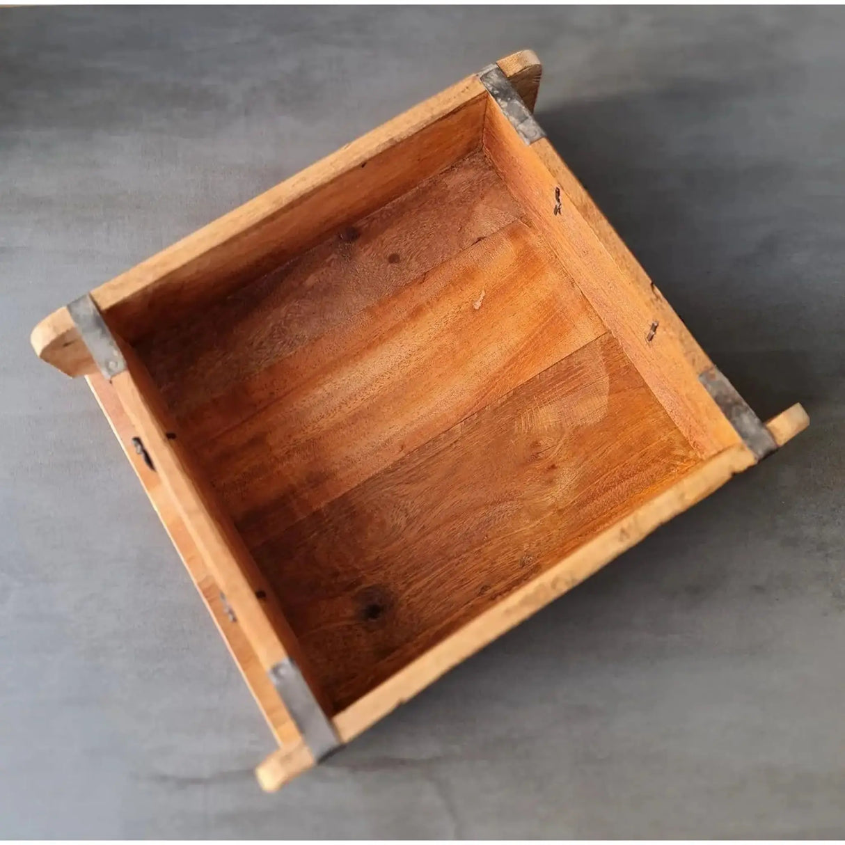 Tablett Ziegelform Kiste Holzkasten recyceltes Holz Landhaus Kasten 31x25 cm - Landhaus Tablett